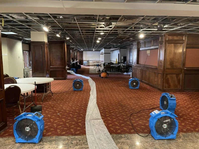 Water Damage Cleanup in a Commercial Space: What to Expect