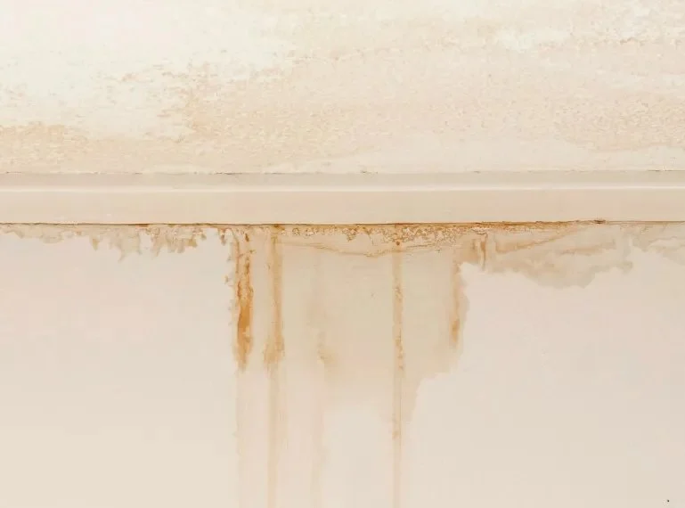 How to Repair Water Damage Around Complete Indoor Interiors: Step-by-Step Restoration Guide