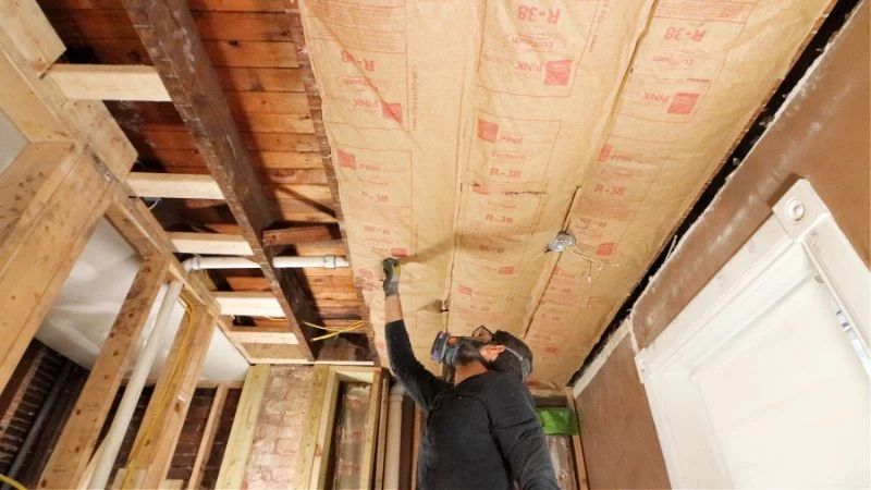 How to Dry Out Insulation After Ceiling Leaks: Complete Home Recovery Guide