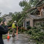 Storm Damage Photo Plan: Safety, Sequence, and Records